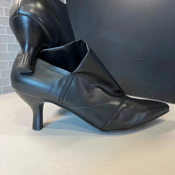 Adrianna Papell Black Ankle Boots Size 10 Wide Heel - Picture 5 of 11